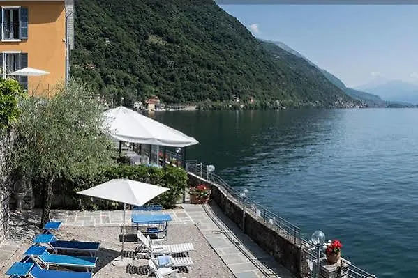 Villa Belvedere Como Lake Relais Argegno 3*,